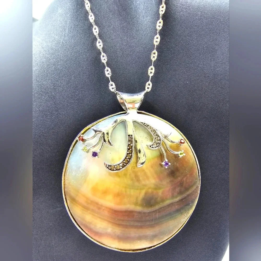 Vintage Sterling Silver Mother of Pearl "Tree of Life" Pendant Necklace